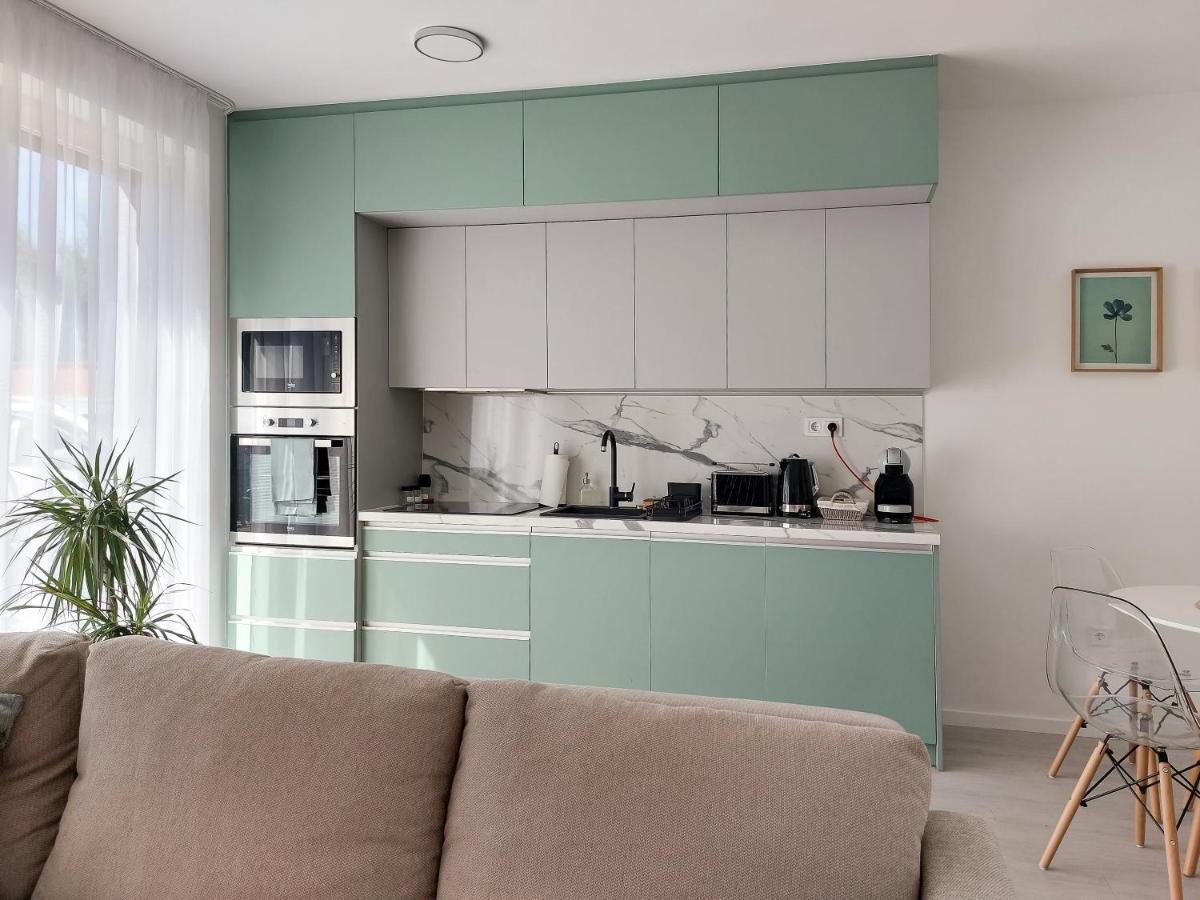 Linden Apartman 001 - Adults Only Мошонмадьяровар Экстерьер фото